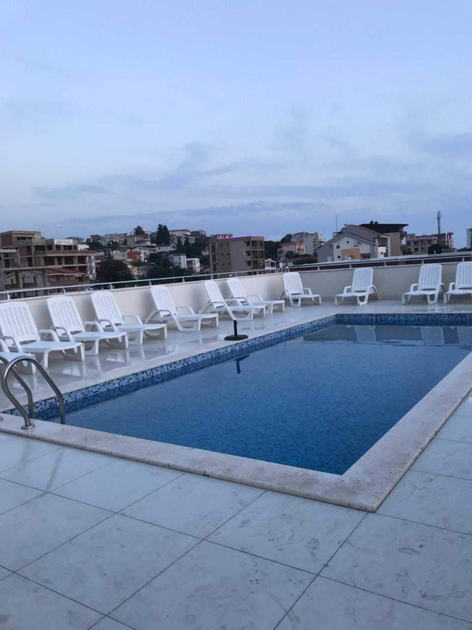 Apartmani Belma Dobra Voda Luaran gambar