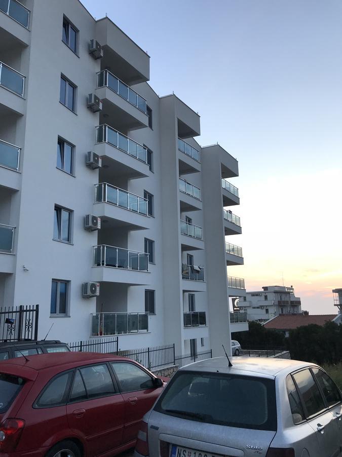 Apartmani Belma Dobra Voda Luaran gambar