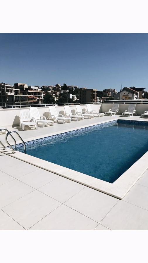 Apartmani Belma Dobra Voda Luaran gambar